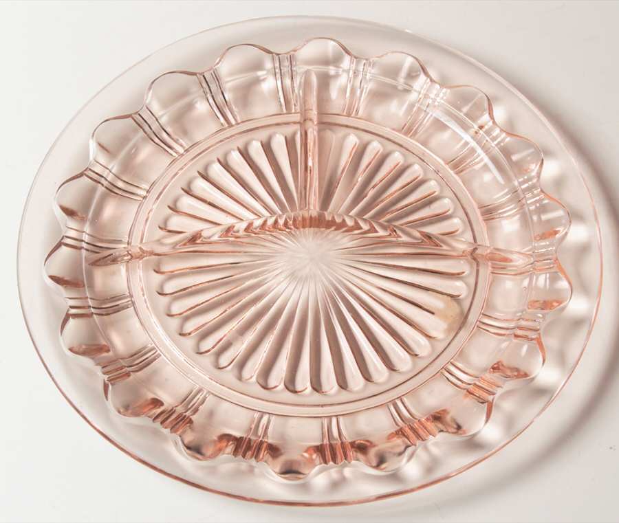 Colonial Pink Grill Plate by Anchor Hocking-1
