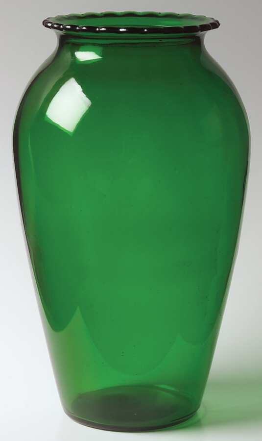 Forest Green 9" Flower Vase by Anchor Hocking-1
