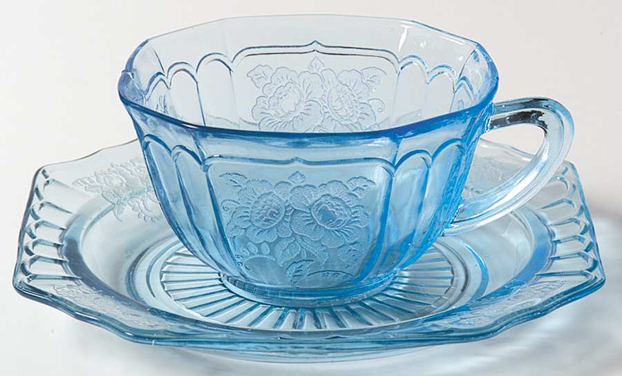 Mayfair Blue Cup and Bread and Butter/Saucer Square by Anchor Hocking-1
