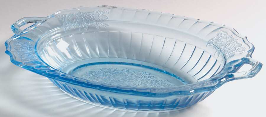 Mayfair Blue Oval Vegetable Bowl by Anchor Hocking-1