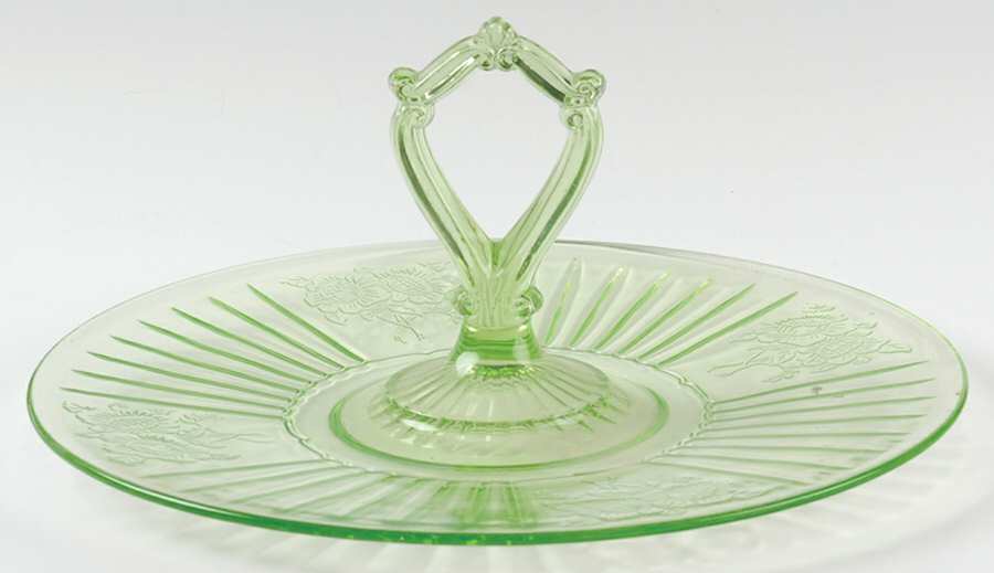 Mayfair Green Center Handle Tray by Anchor Hocking-1
