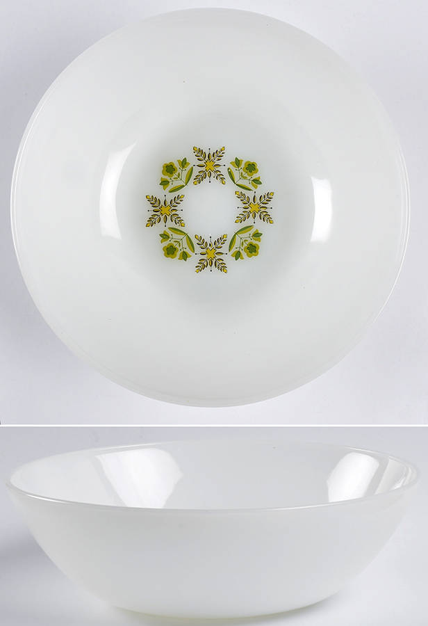 Meadow Green 8" Round Vegetable Bowl by Anchor Hocking-1