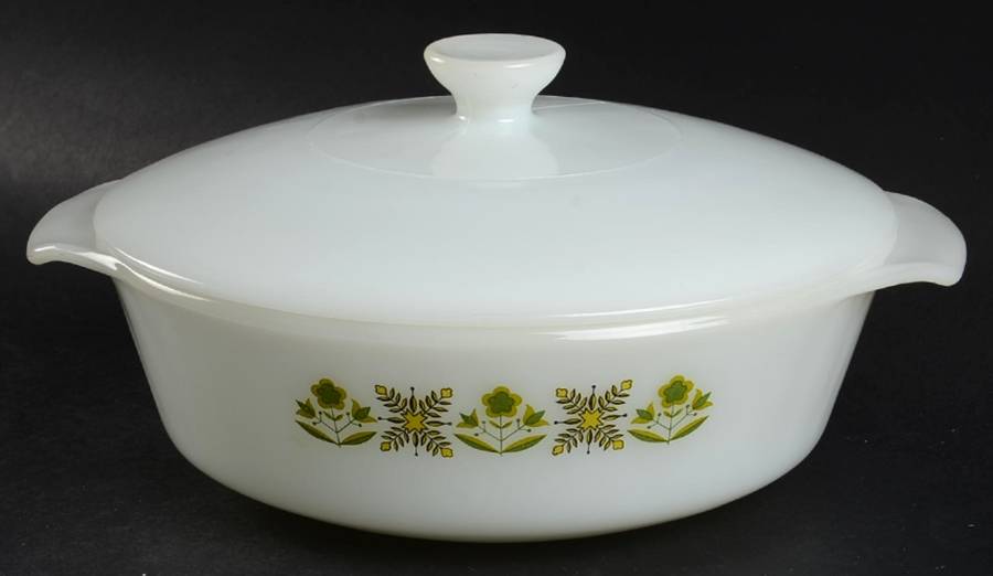 Meadow Green 1.5 Quart Round Covered Casserole by Anchor Hocking-1