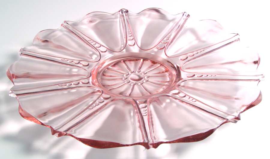 Oyster and Pearl Pink 13" Sandwich Plate by Anchor Hocking-1