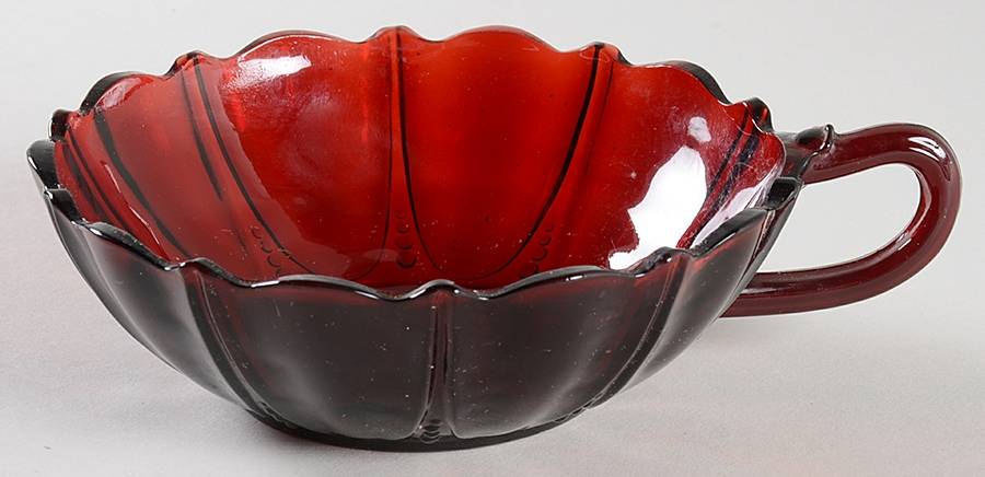 Oyster and Pearl Royal Ruby Handled Bowl by Anchor Hocking-1
