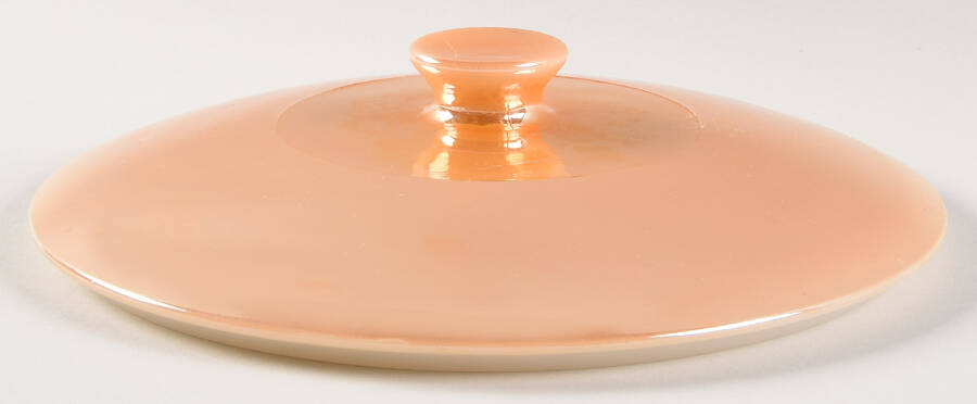 Peach Lustre Laurel Lid for Round 1.5 Covered Casserole by Anchor Hocking-1