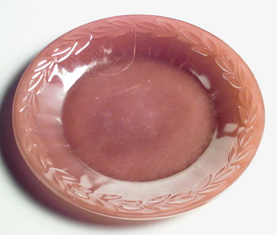 Peach Lustre Laurel Dinner Plate by Anchor Hocking-1