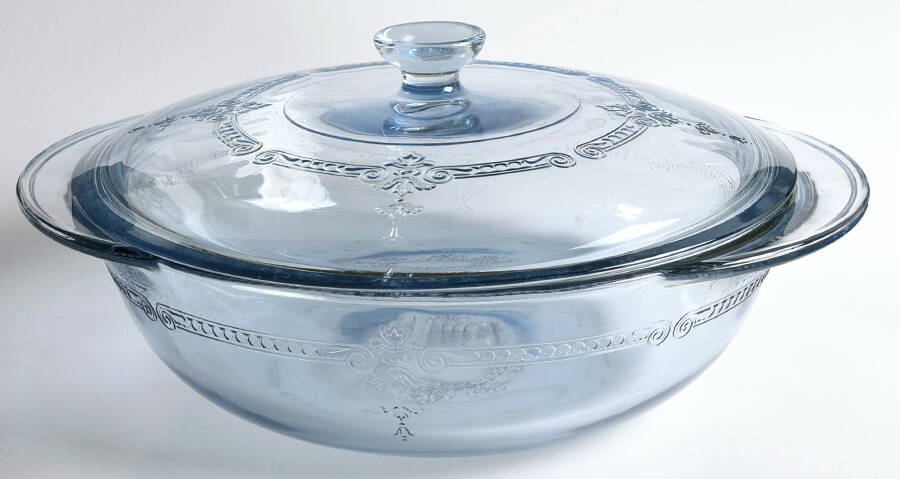 Philbe Sapphire Blue Ovenware 2 Qt Round Covered Casserole by Anchor Hocking-1