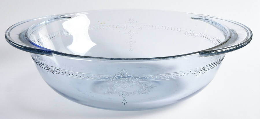 Philbe Sapphire Blue Ovenware 2 Qt Round Casserole W/No Lid by Anchor Hocking-1