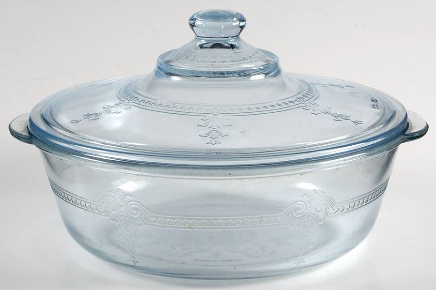 Philbe Sapphire Blue Ovenware 1.5 Quart Round Covered Casserole by Anchor Hocking-1