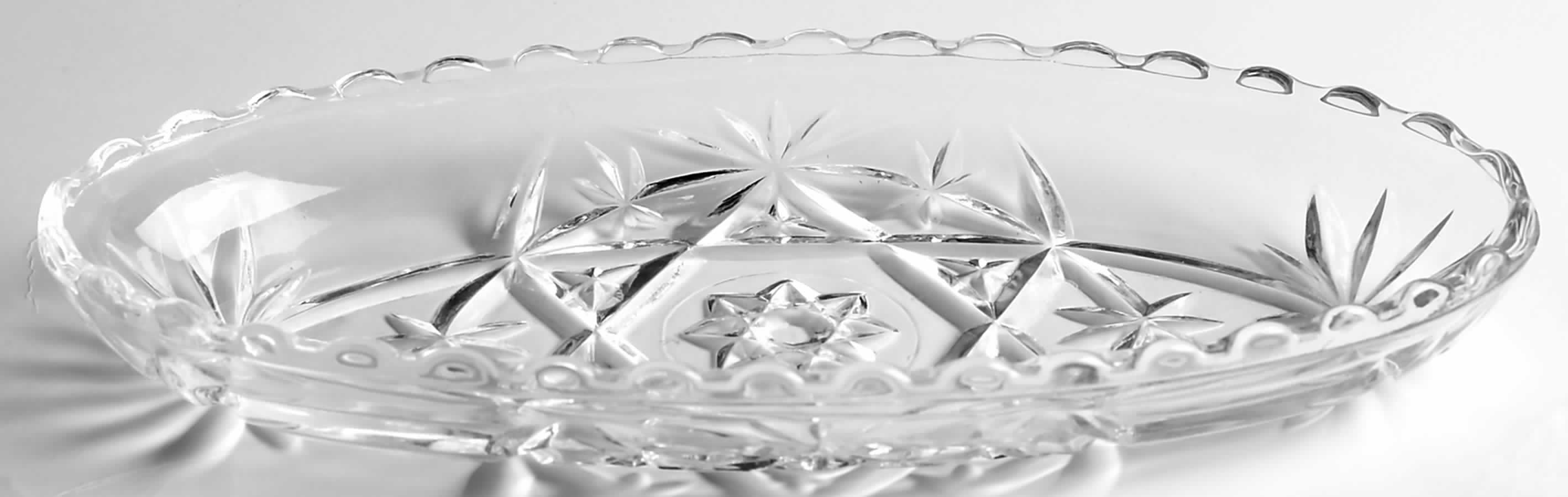 Prescut Clear Pickle Dish by Anchor Hocking-1