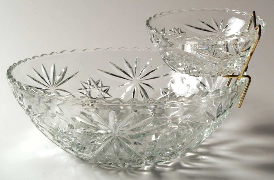 Prescut Clear Chip & Dip Bowls with Metal Holder by Anchor Hocking-1