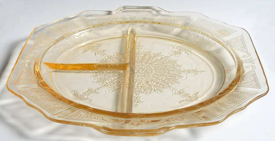Princess Apricot Handled Grill Plate by Anchor Hocking-1