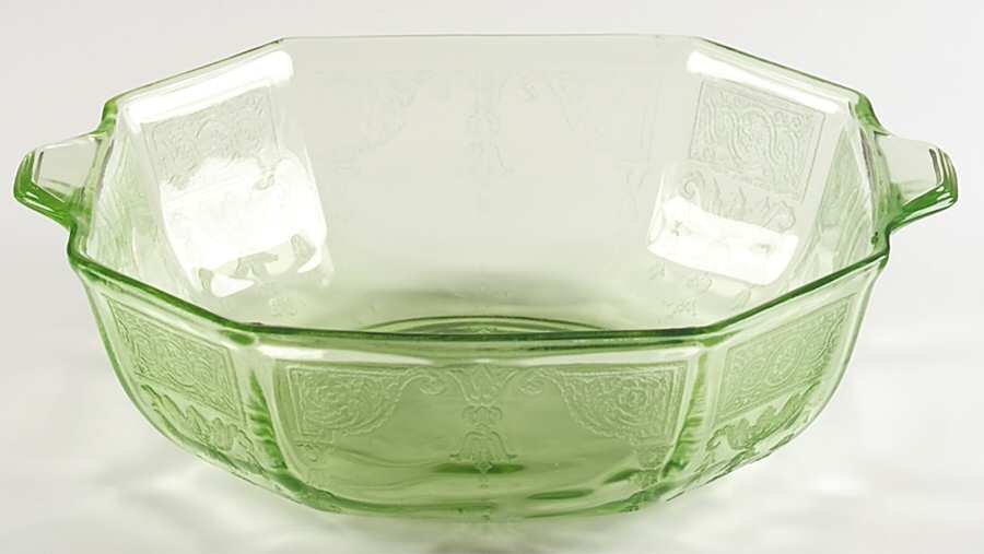 Princess Green 9" Octagonal Salad Serving Bowl by Anchor Hocking-1
