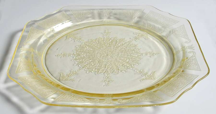 Princess Topaz Dinner Plate by Anchor Hocking-1