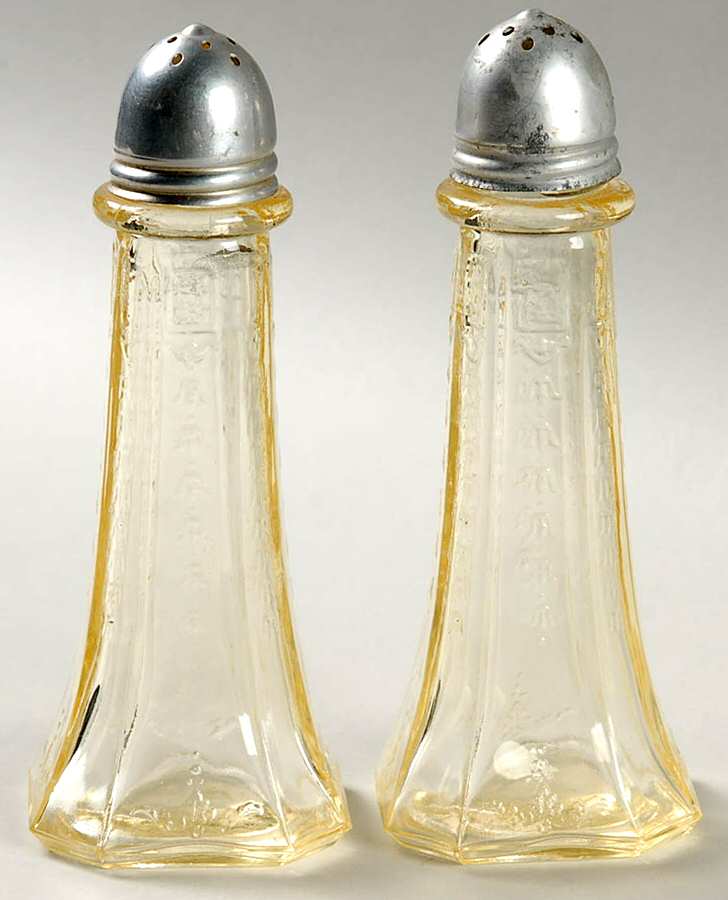 Princess Topaz Shaker Set w/Metal Lids by Anchor Hocking-1