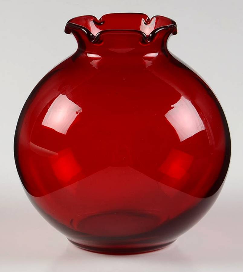 Royal Ruby 4" Crimped Vase by Anchor Hocking-1