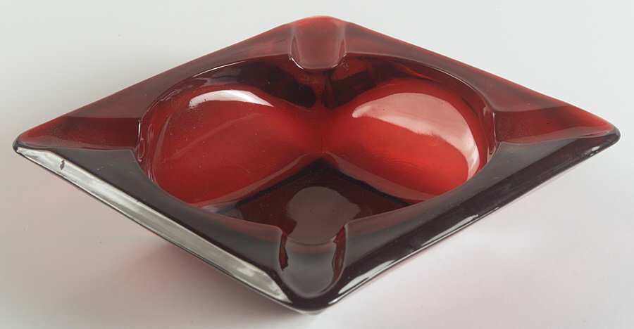 Royal Ruby Large Square Ashtray by Anchor Hocking-1
