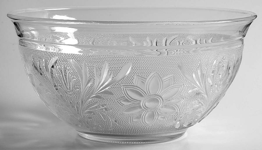 Sandwich Clear 9" Salad Bowl by Anchor Hocking-1