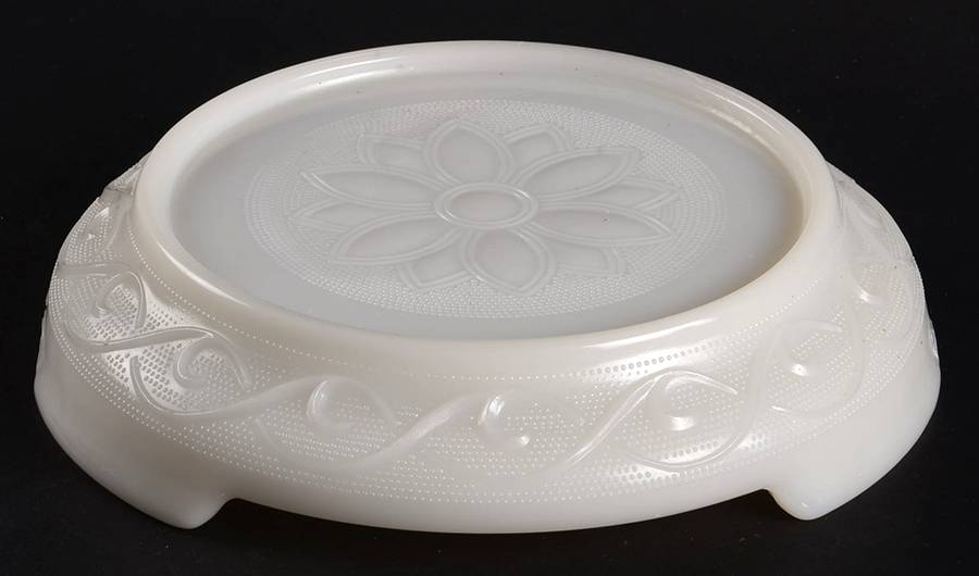 Sandwich Ivory Punch Bowl Stand by Anchor Hocking-1