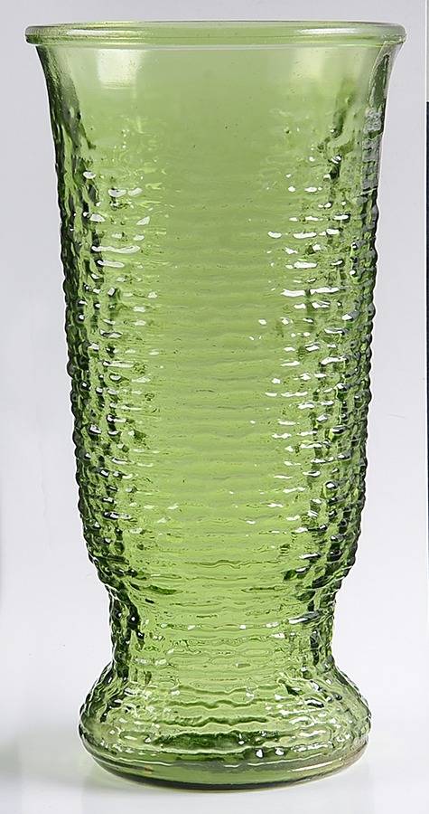 Soreno Avocado Green 9" Flower Vase by Anchor Hocking-1