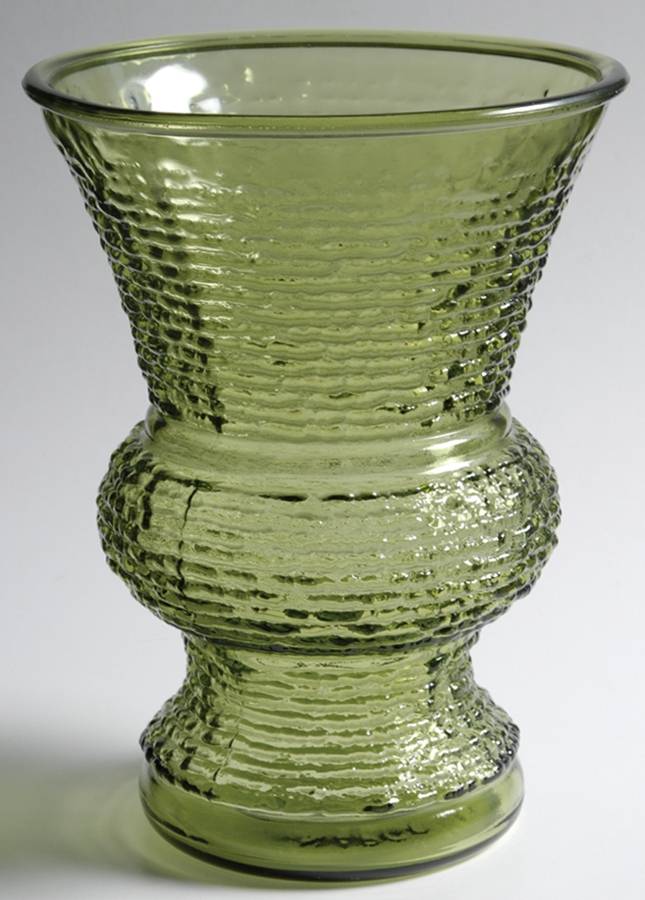Soreno Avocado Green 7" Flower Vase by Anchor Hocking-1