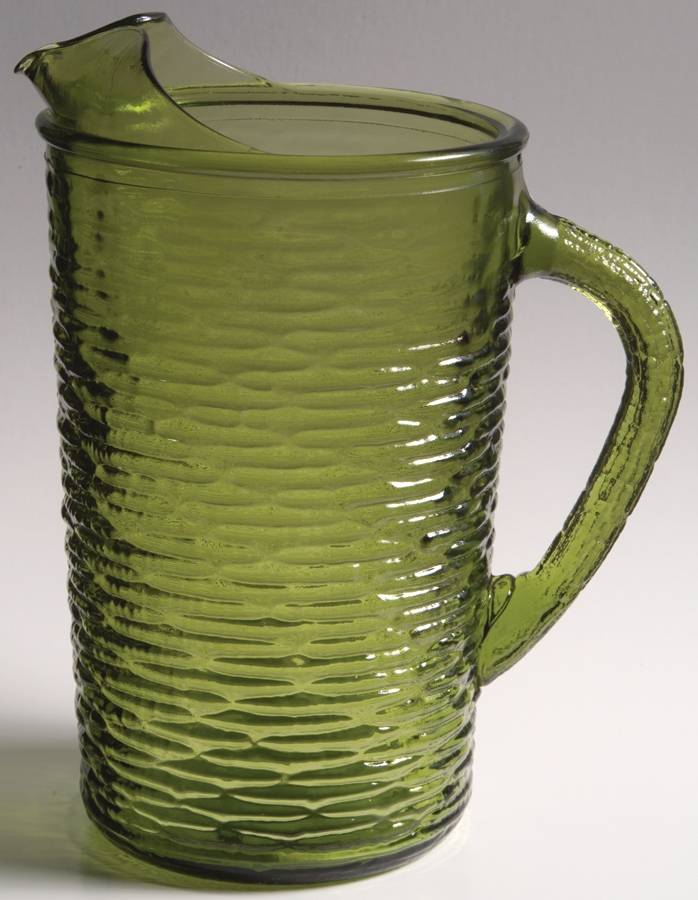 Soreno Avocado Green 67 Oz Ice Lip Pitcher by Anchor Hocking-1