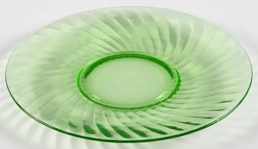 Spiral Green 10" Sandwich Plate by Anchor Hocking-1