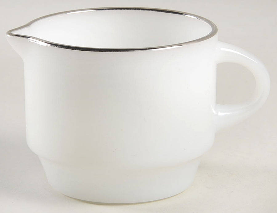 Vienna Lace Creamer by Anchor Hocking-1