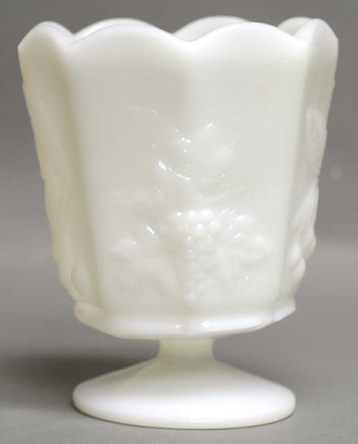 Vintage Milk Glass Flower Vase by Anchor Hocking-1