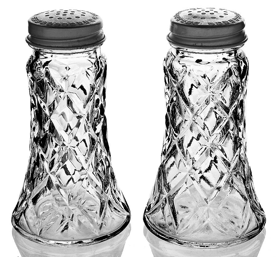 Waterford Clear Shaker Set w/Metal Lids by Anchor Hocking-1