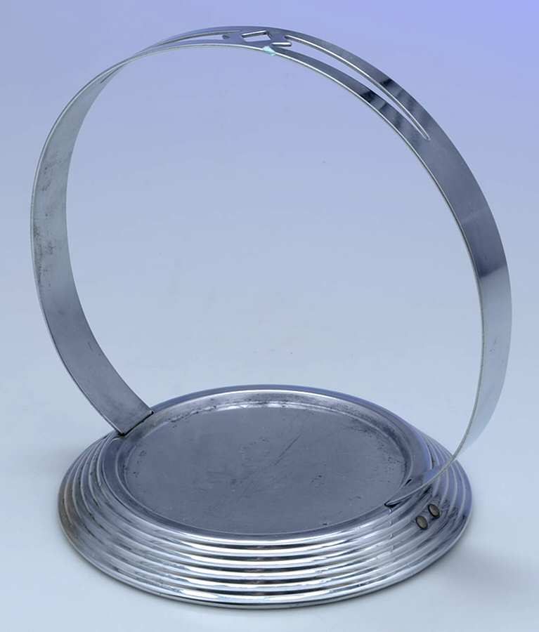 Waterford Clear Metal Holder for Large Fruit Bowl by Anchor Hocking-1