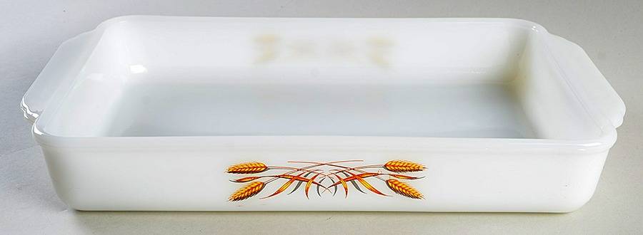 Wheat 14" Rectangular Baker by Anchor Hocking-1