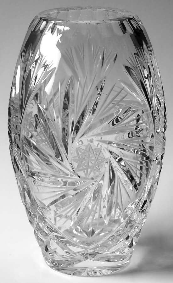 Eleanor 7" Flower Vase by American Cut-1