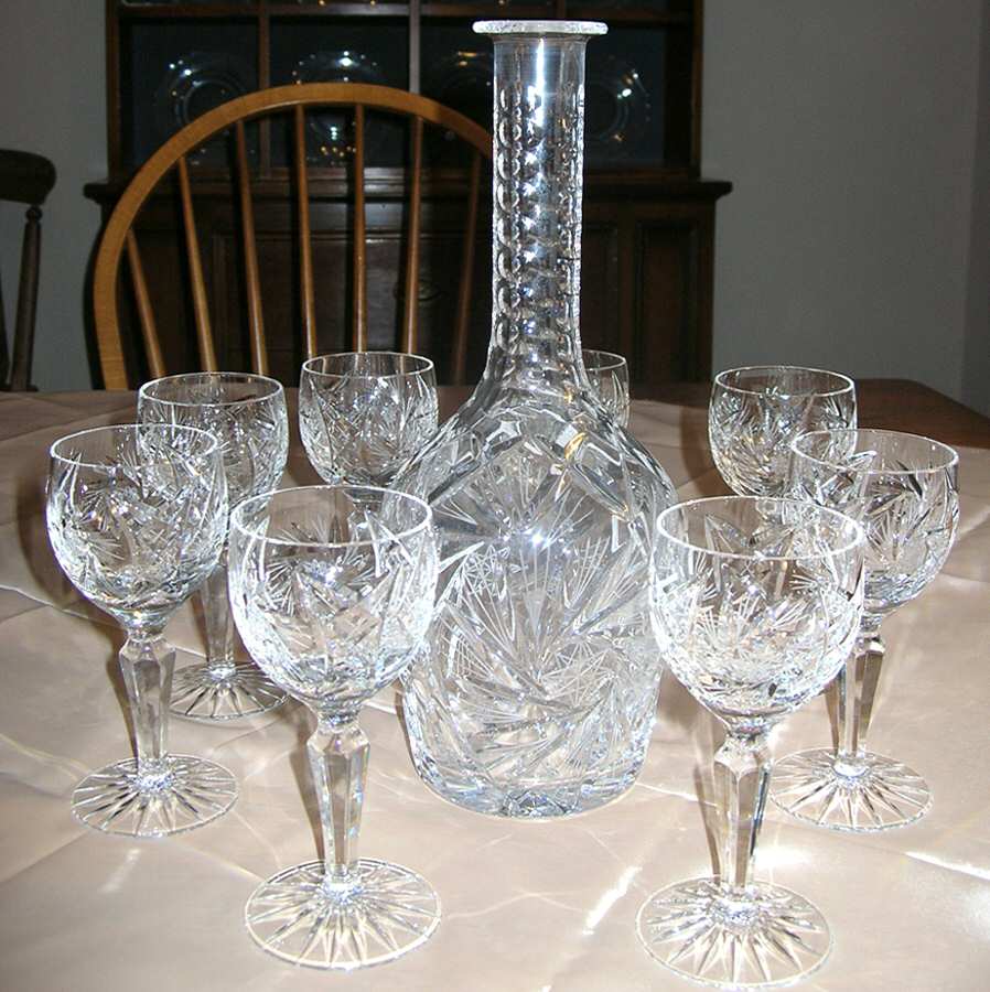 Pinwheel Decanter No Stopper by American Cut-1