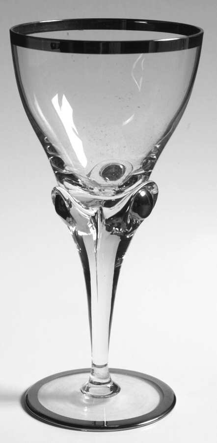 Platinum Suszy Wine Glass by American Cut-1