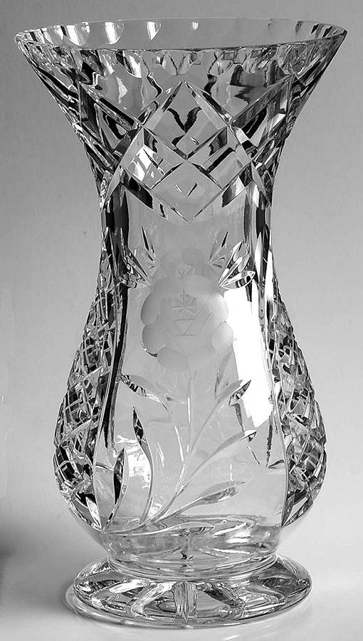 Vega 10" Flower Vase by American Cut-1