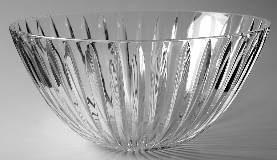 Peerage (Round, Curved Bowl) 9" Salad Bowl by Astral-1