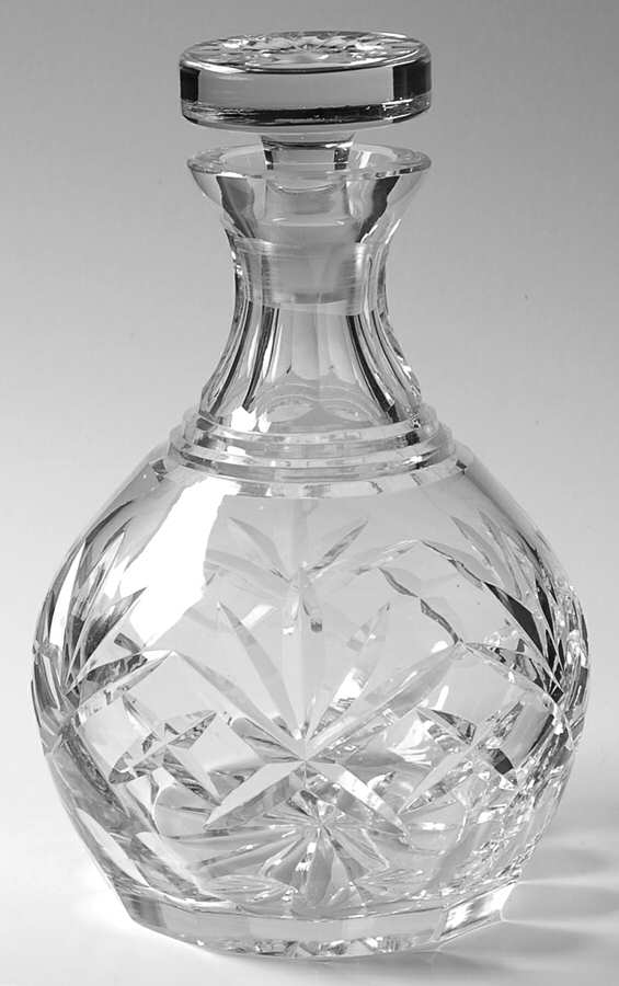 Questa (Cut) Decanter & Stopper by Astral-1