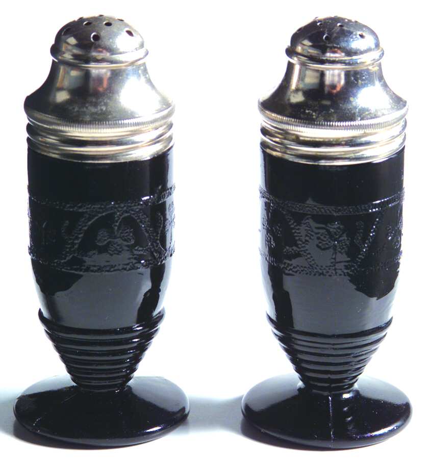 Cloverleaf Black Footed Shaker Set & Metal Lids by Hazel-Atlas-1