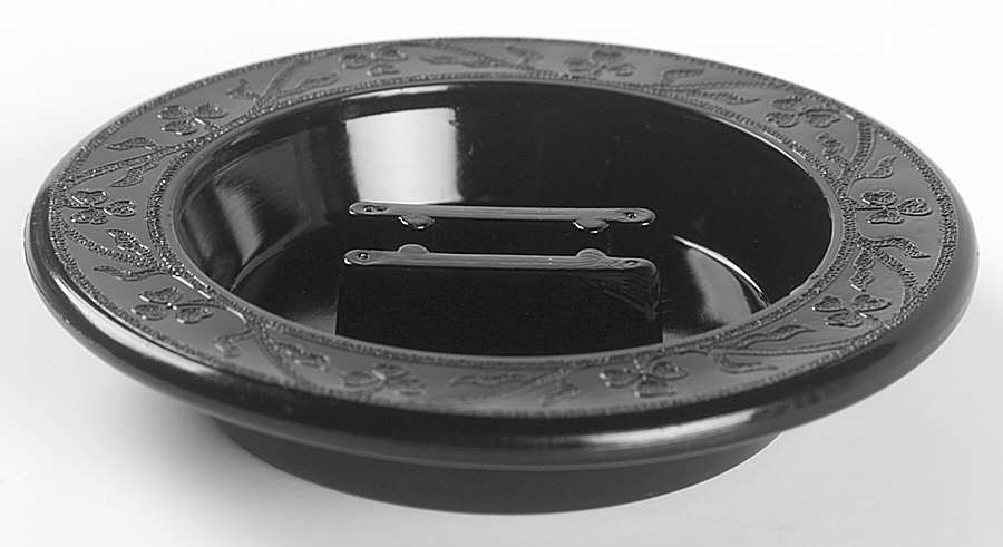 Cloverleaf Black Ashtray with Match Book Center by Hazel-Atlas-1