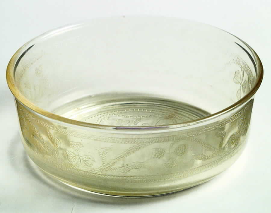 Cloverleaf Yellow Small Fruit Dessert Bowl by Hazel-Atlas-1
