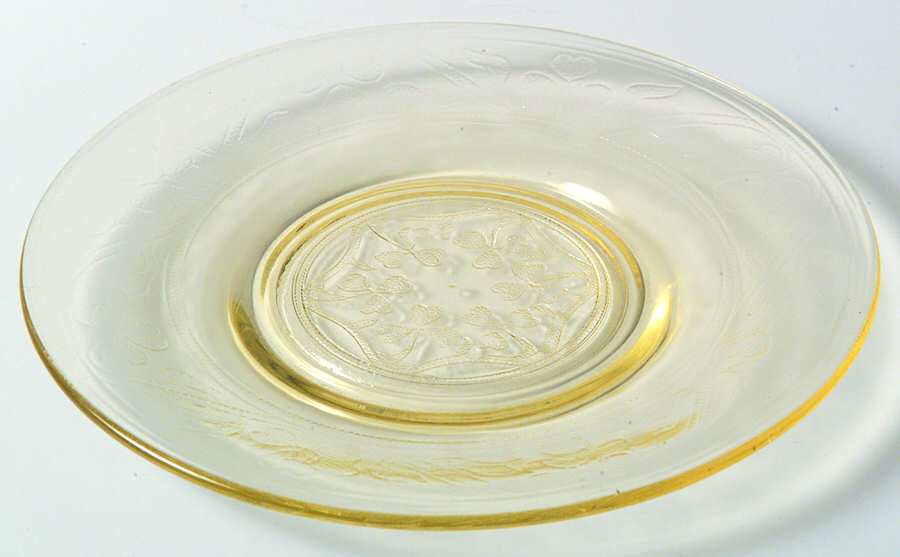 Cloverleaf Yellow Bread & Butter Plate by Hazel-Atlas-1