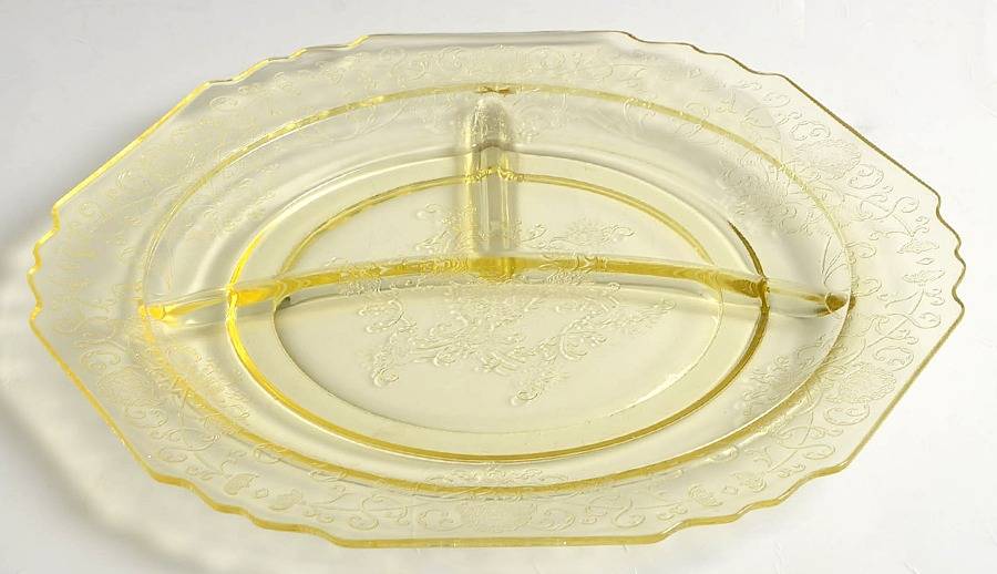 Florentine 1 Yellow Grill Plate by Hazel-Atlas-1