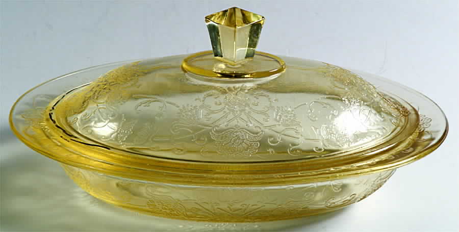 Florentine 2 Yellow Oval Covered Vegetable by Hazel-Atlas-1