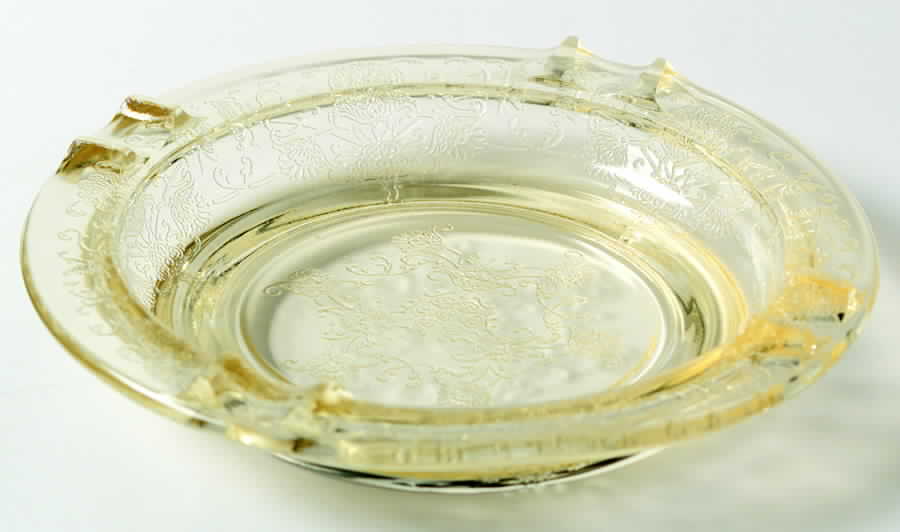 Florentine 2 Yellow 5" Ashtray by Hazel-Atlas-1