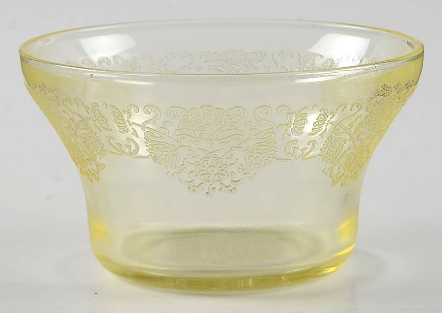 Florentine 2 Yellow Custard Cup by Hazel-Atlas-1
