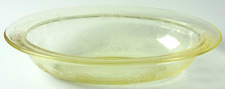 Florentine 2 Yellow Oval Vegetable Bowl by Hazel-Atlas-1
