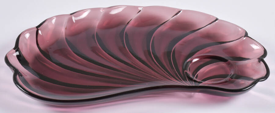 Moroccan Amethyst Snack Plate No Cup by Hazel-Atlas-1