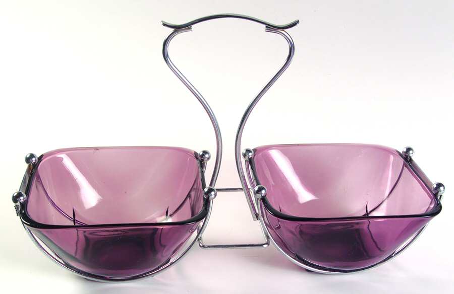 Moroccan Amethyst Party Set-2 Square Bowls in a Metal Stand by Hazel-Atlas-1